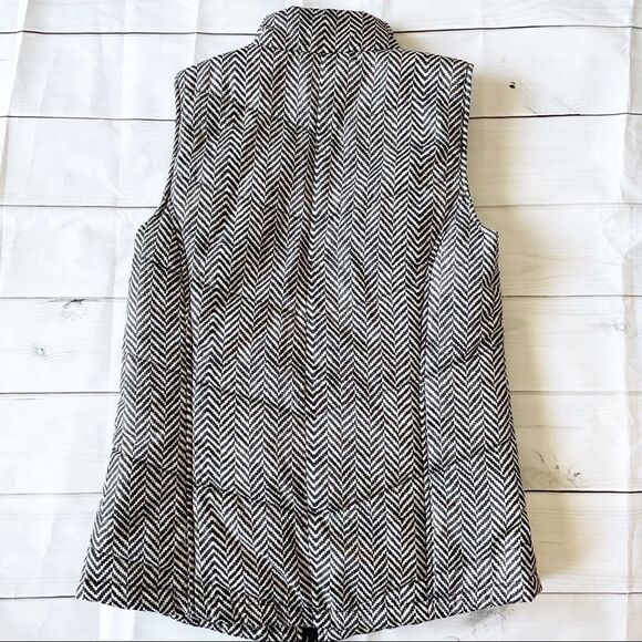 Red Camel Herringbone Puffer Vest - Size XS - Picture 4 of 7